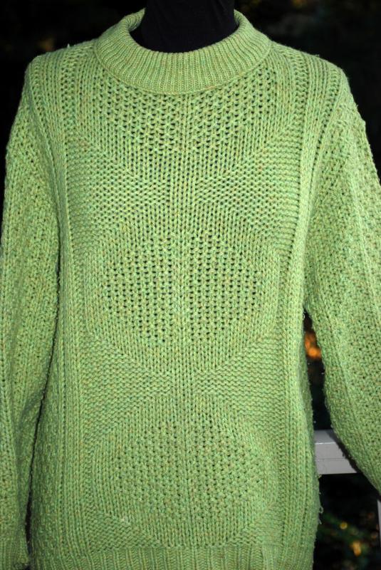 Vintage Millwaukee Knits Chartreuse Cable Knit Sweater, Ski Sweater , Pull over Size m