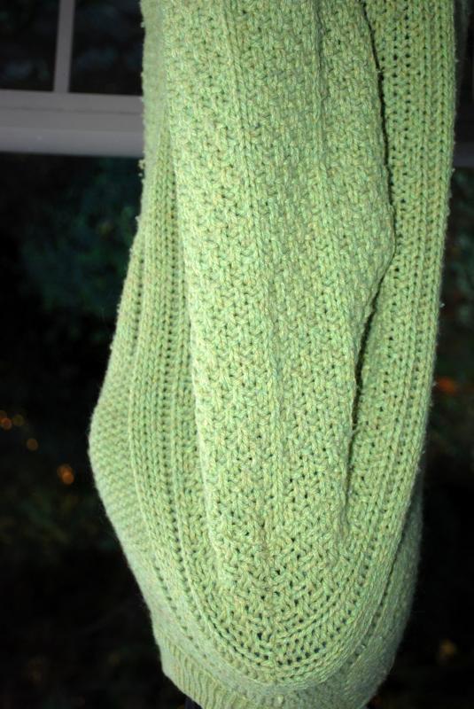 Vintage Millwaukee Knits Chartreuse Cable Knit Sweater, Ski Sweater , Pull over Size m