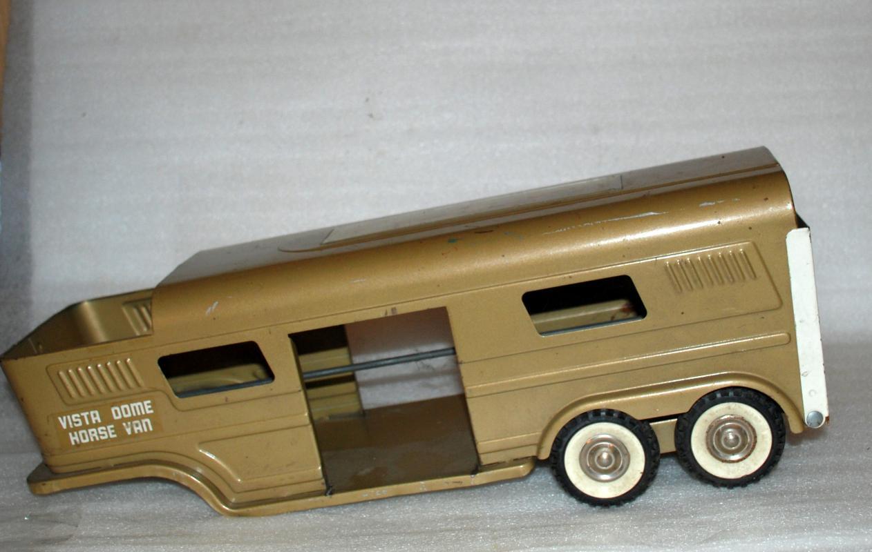 Structo Vista Dome Horse Van Trailer Pressed Steel Vintage 1960s Toy