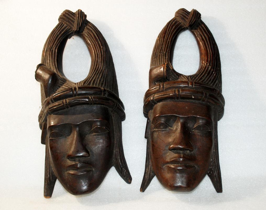 Pair of Indochina Wood Carved Heads Wall Art / Antique