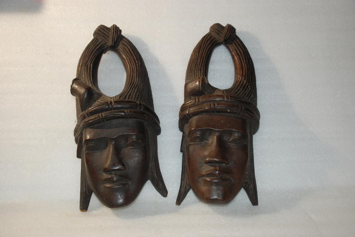 Pair of Indochina Wood Carved Heads Wall Art / Antique