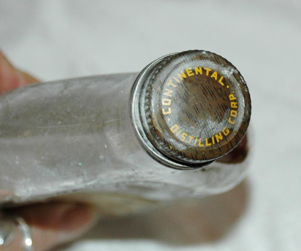 Antique Whisky Bottle Rustic Straight / Penna. Spirituous and Vinous LiquorTax Paid