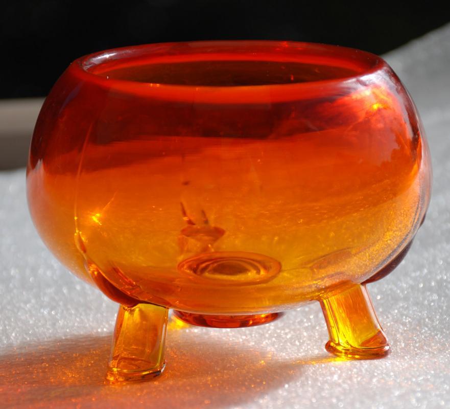 Orange to Yellow Glass Footed Bowl Amberina Italian Glass