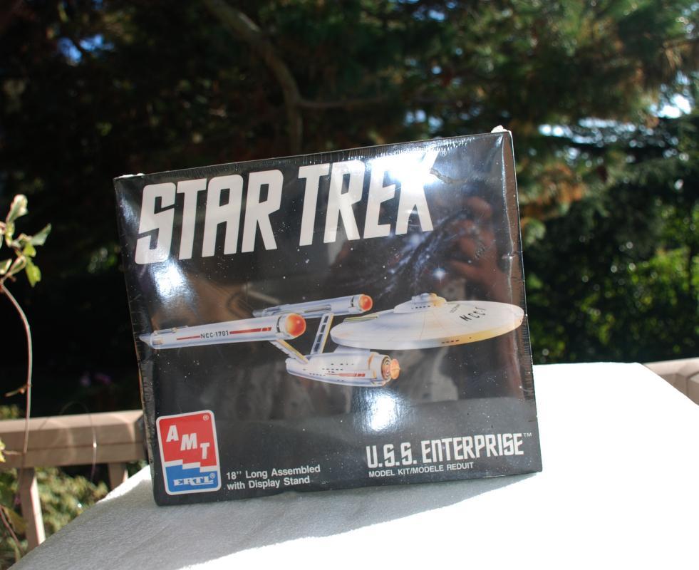 Vintage Star Trek USS Enterprise AMT Model by Ertl Brand New and Sealed in Box made in Mexico