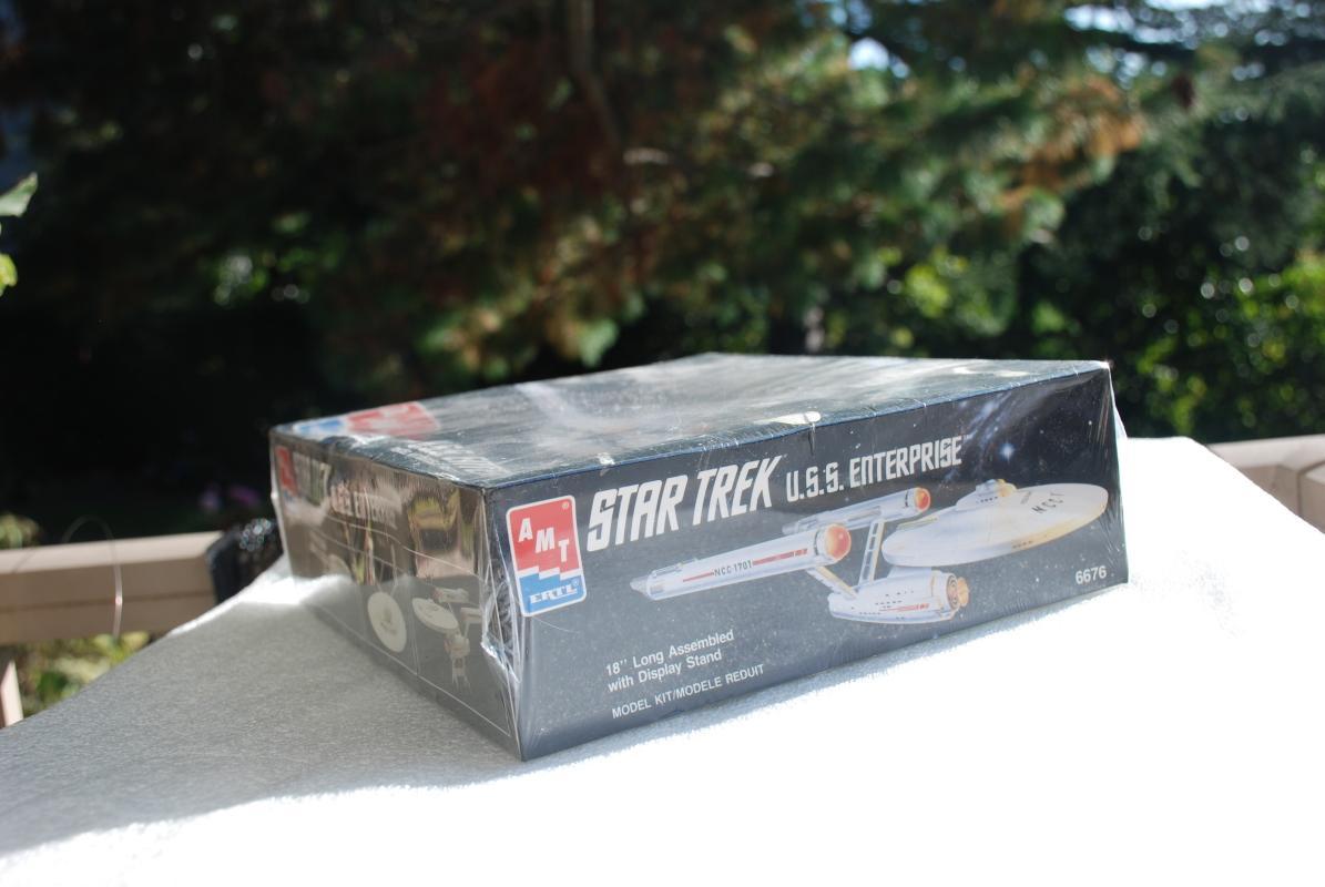 Vintage Star Trek USS Enterprise AMT Model by Ertl Brand New and Sealed in Box made in Mexico