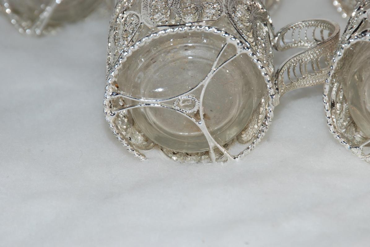 RUSSIAN SILVER FILIGREE & CRYSTAL GLASS TEA CUPS x 5