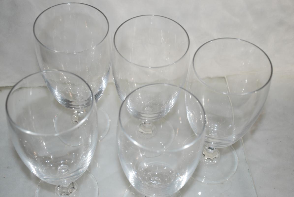 5 Footed Pilsner Beer Glasses with Paneled Stems