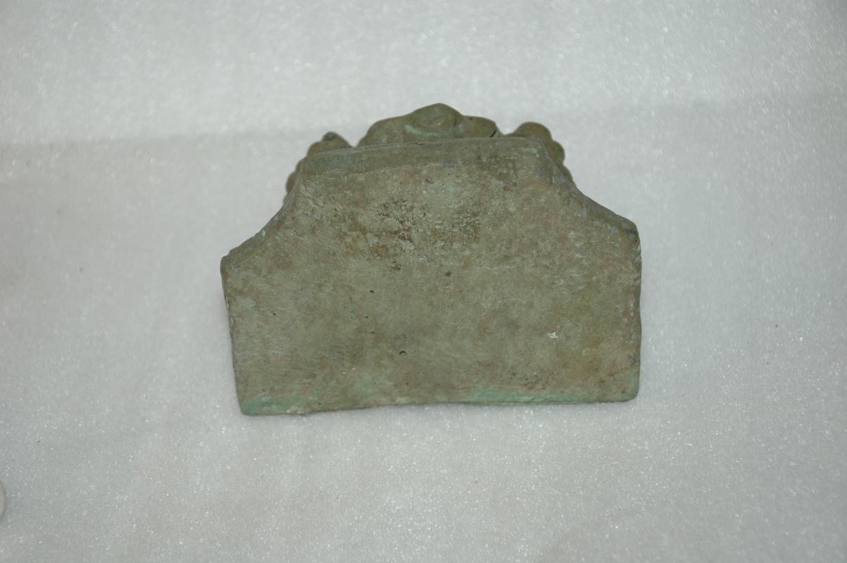 Gargoyle Face Creature Wall Shelf