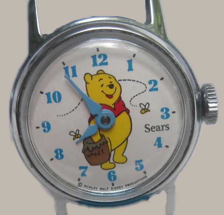 RARE ! VINTAGE WINNIE THE POOH CHILD'S WATCH SOLD BY SEARS, manual auto wind