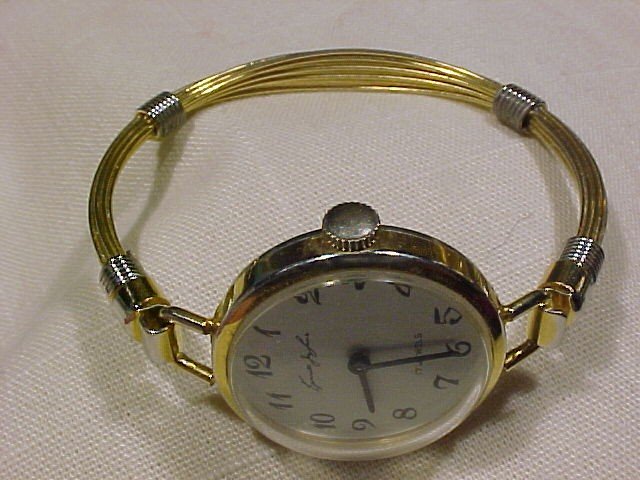 Kenneth Jay Lane Ladies Goldtone watch 17 Jewels- manual wind vintage