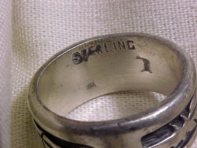 Sterling Hopi Indian Handcrafted Feather Ring -marked