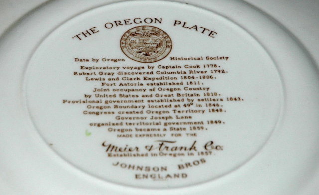 SOUVENIR PLATE Brown with Color Tint Transfereware Oregon * PRICE REDUCTION !! PRICE REDUCED !