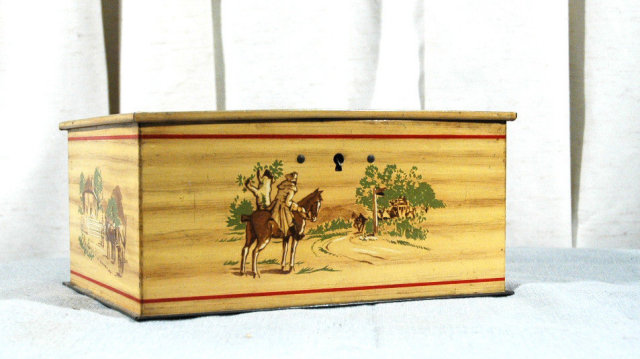 Antique Tin with Lock