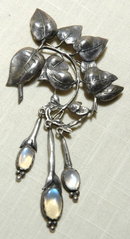 Cini Sterling Moonstone Swag Leaf Brooch