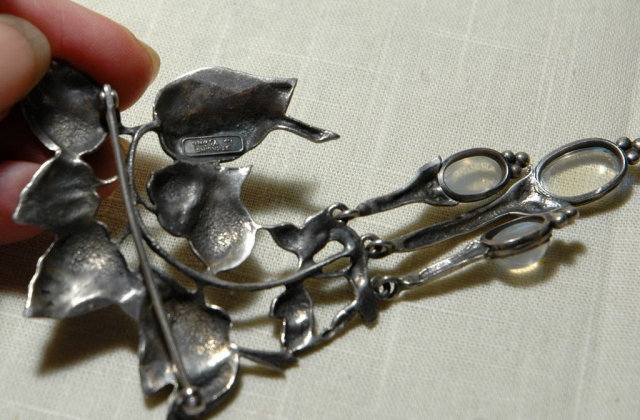 Cini Sterling Moonstone Swag Leaf Brooch