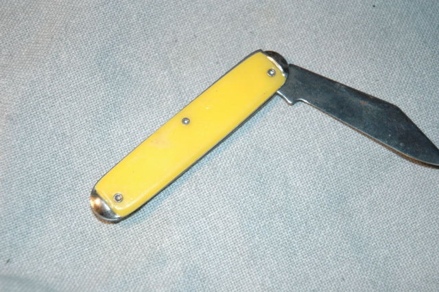 1933 Chicago World's Fair Mickey Mouse Souvenir Pocket Knife