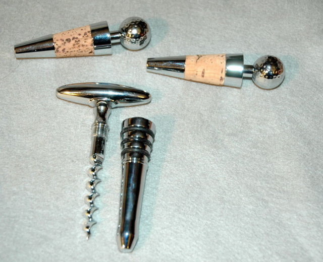 Golf Theme 2 Bottle Stoppers and Cork Screw* Price Reduction*