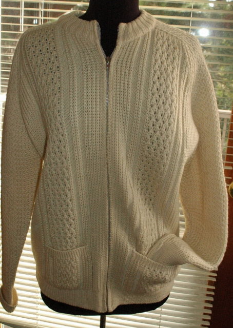 IRISH FISHERMAN ARAN KNIT SWEATER by Lakeland 100% Pure New Wool Zip up Cardigan