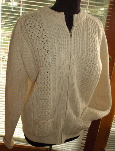 IRISH FISHERMAN ARAN KNIT SWEATER by Lakeland 100% Pure New Wool Zip up Cardigan