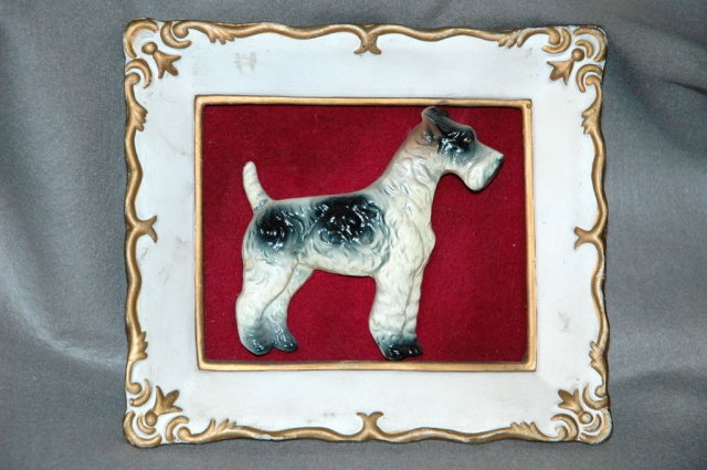 Fox Terrier Papier-Mache Wall Art Paque