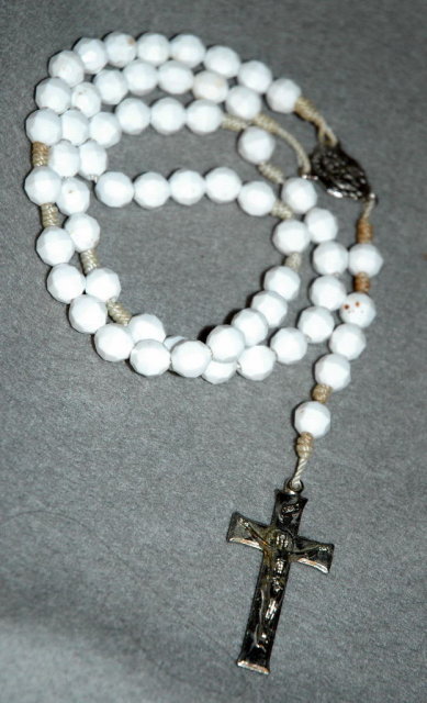 Vintage White Plastic Hand Beaded & Knotted Rosary Beads with sliver cross