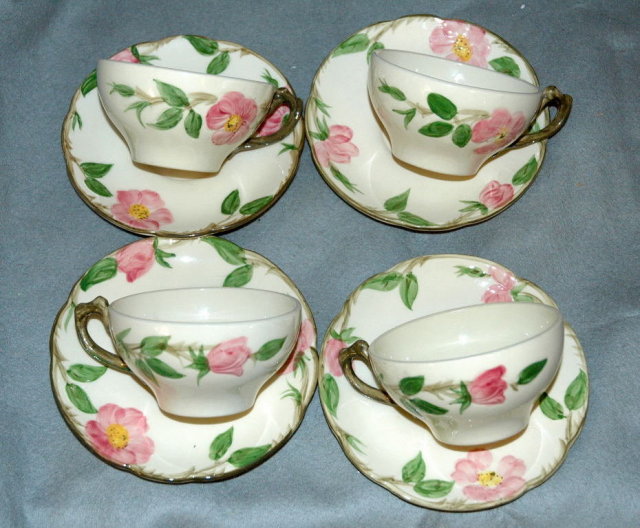 Set of 4 DesertRose Franciscan Cups & Saucers