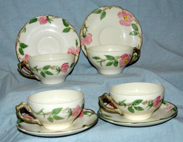 Set of 4 DesertRose Franciscan Cups & Saucers