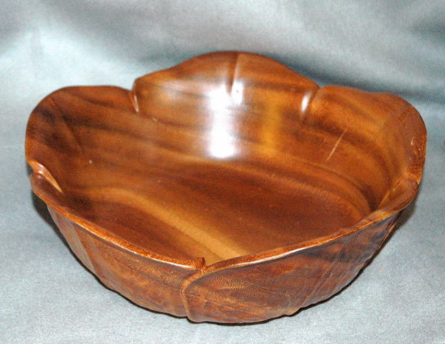 Sorensen Hawaii Monkey Pod Cabage Leaf Bowl