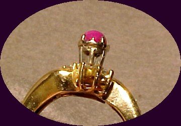 14K Gold Star Ruby Ring with 16 Diamonds
