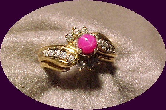 14K Gold Star Ruby Ring with 16 Diamonds