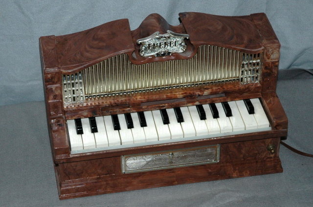 Vintage Emenee Toy Electic Pipe Organ