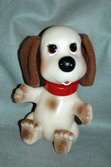Ideal Toy Floppy Earred Dog with Turning Head