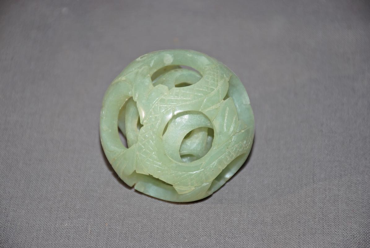 Chinese Dragon Jade Puzzle Ball 5 Layer 2