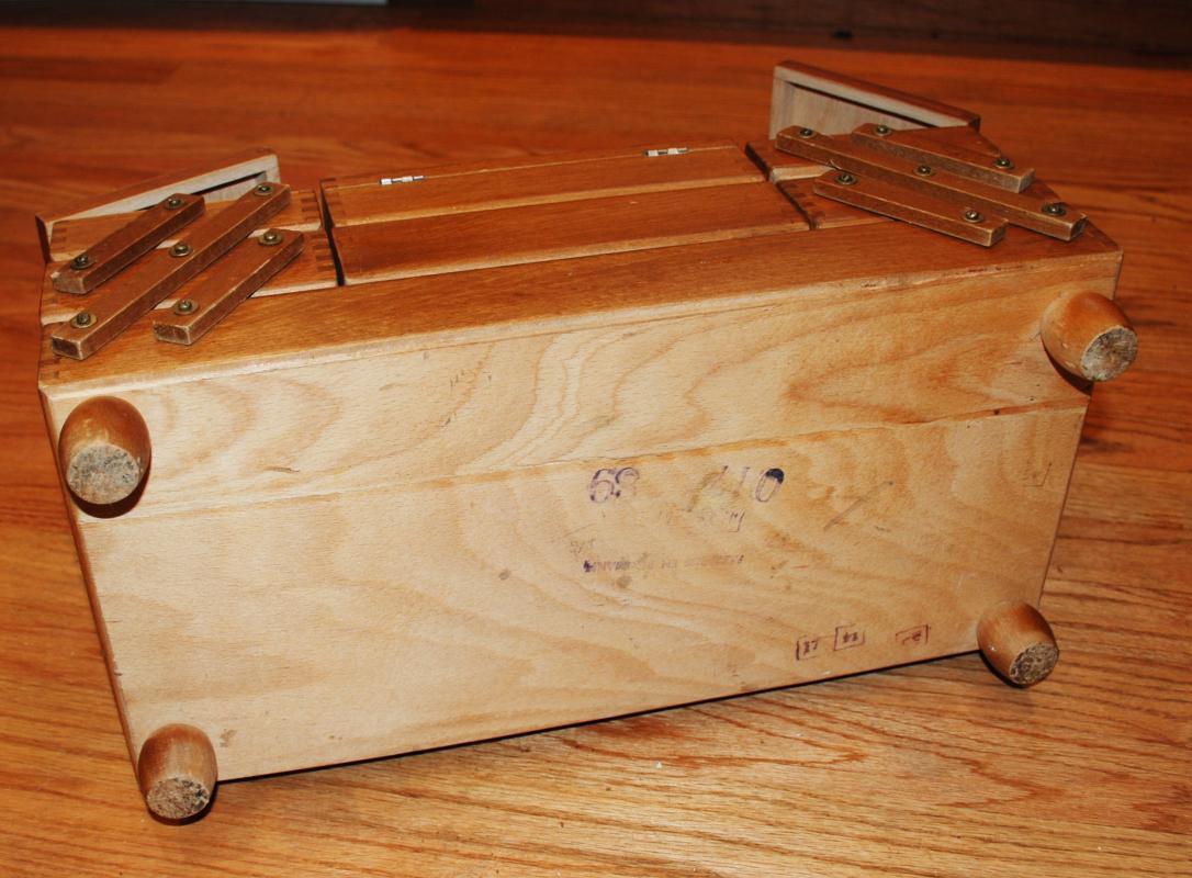 Large VINTAGE FOLD OUT ACCORDION WOOD SEWING BOX