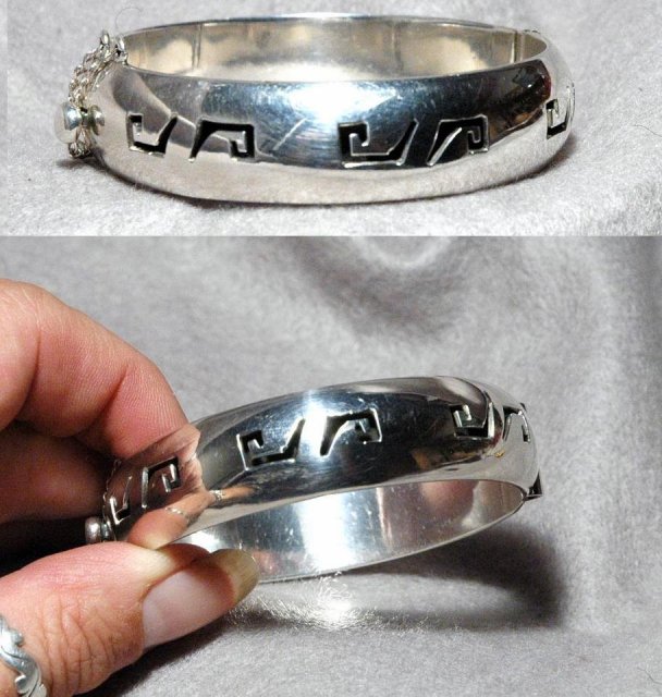 Taxco Mexico Sterling Hinged Bangle Overlay