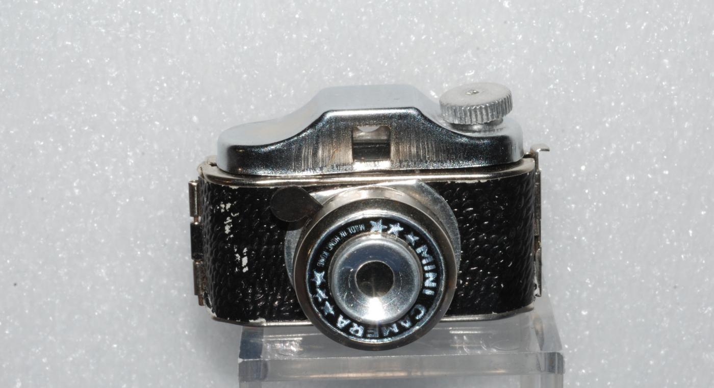 1970's Subminiature Spy Miniature Novelty Camera Made in Hong Kong,