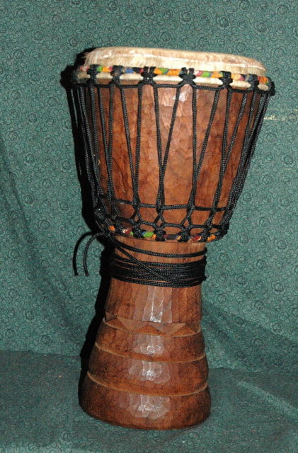 Handcrafted Carved African Djembe Drum * PRICE REDUCED !**
