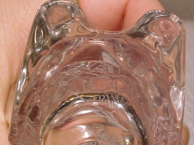 Signed Crystal Glass Owl. ART Vannes , France