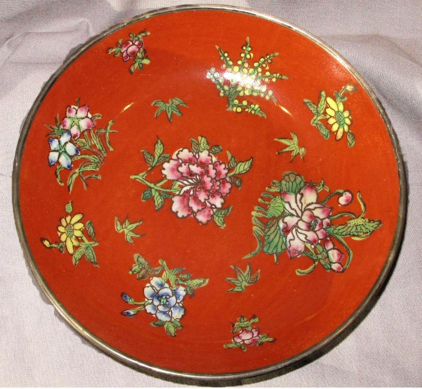 Japanese Porcelain Bowl, Plate in Silver Frame, Tomato Red with Flowers Decorated in Hong Kong