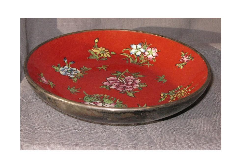 Japanese Porcelain Bowl, Plate in Silver Frame, Tomato Red with Flowers Decorated in Hong Kong