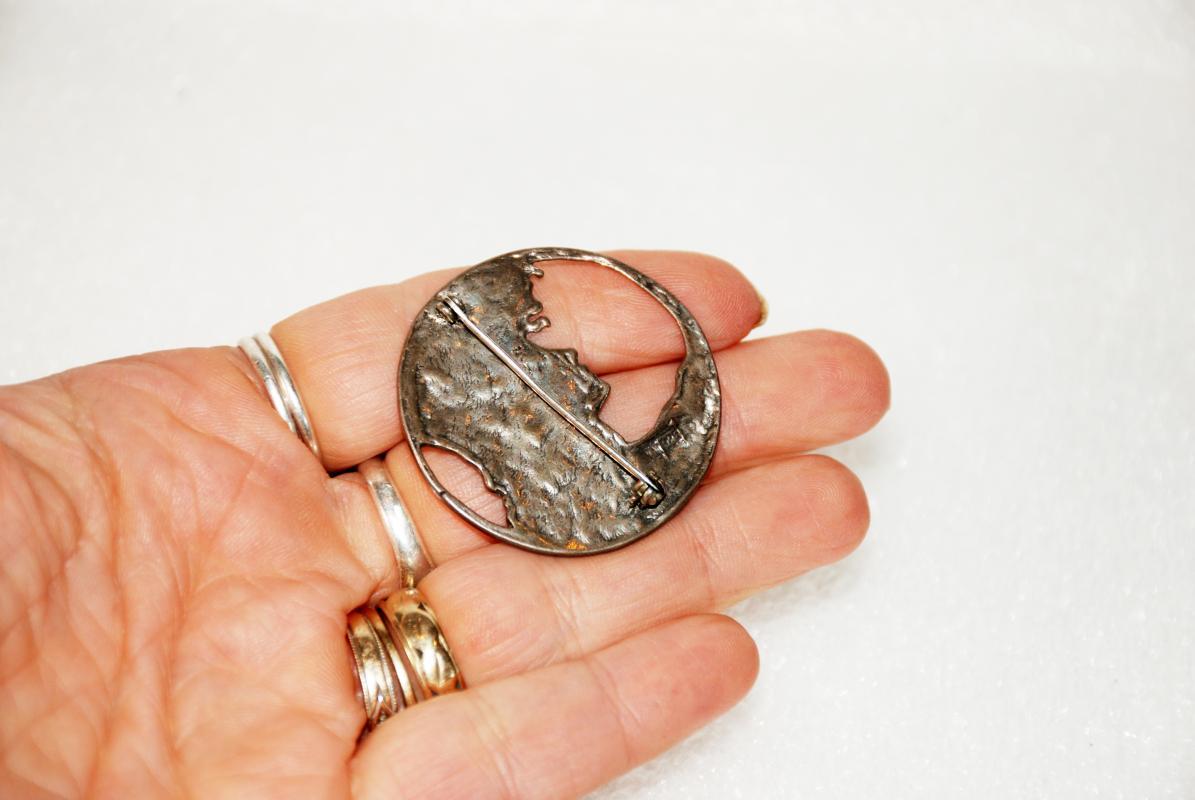 Art Nouveau Cast Sterling Silver Woman in Hat Round Brooch Pin