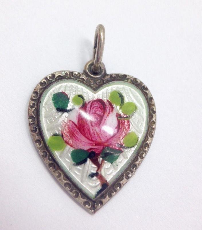 DAVID ANDERSEN WILLY WINNAESS STERLING SILVER GUILLOCHE ROSE ENAMEL HEART Necklace Sterling Chain