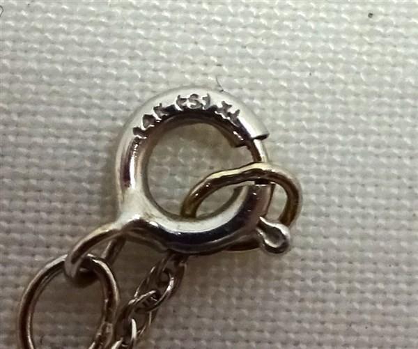14K White Gold Diamond Heart Necklace Pendant & Chain 1.2g