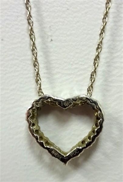 14K White Gold Diamond Heart Necklace Pendant & Chain 1.2g