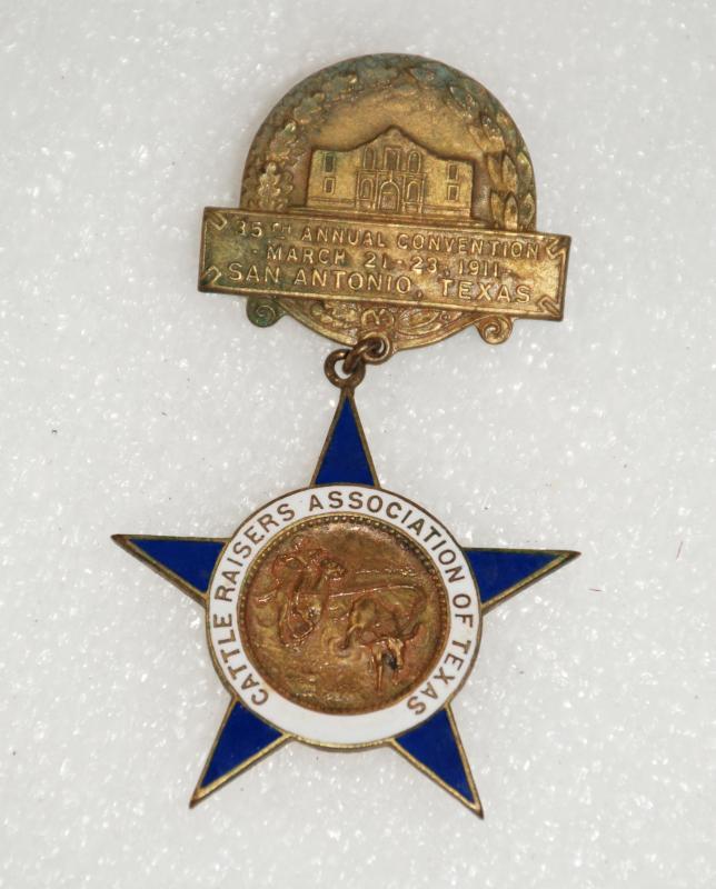 CATTLE RAISERS ASSOCIATION OF TEXAS PIN 1911 35TH ANNUAL MEETING SAN ANTONIO,TX