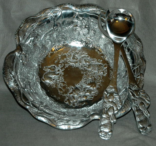 Mexico Cast Aluminum Rabbit Salad Bowl Set