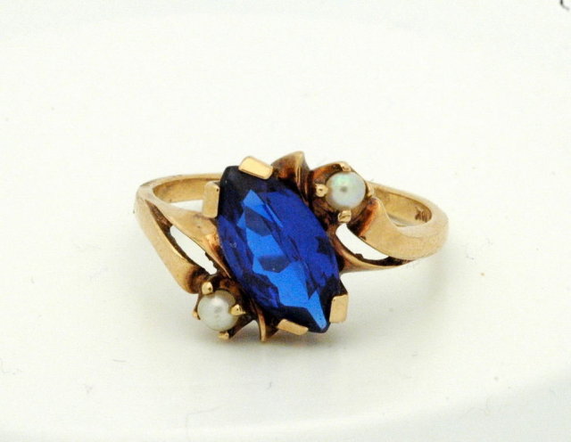 Royal Blue Spinel & Seed Pearl Gold Ring