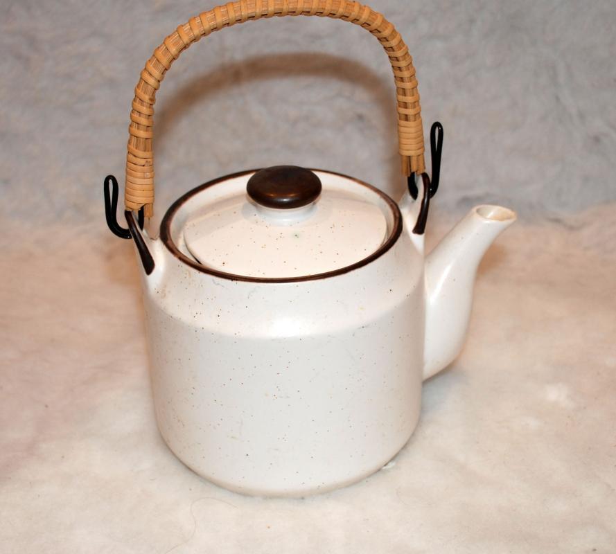 Japanese Stoneware Teapot austere brown decoration on white.