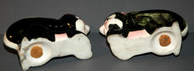 Cute Skunks Salt and Pepper Shakers Vintage