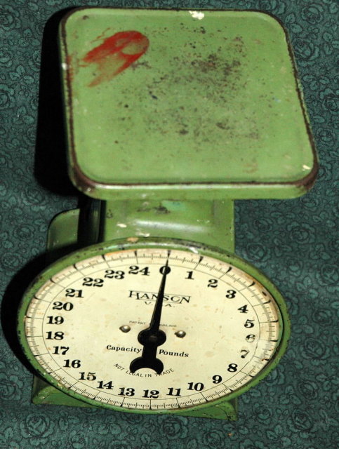 Vintage Hanson Spring Scale 24 lbs capacity